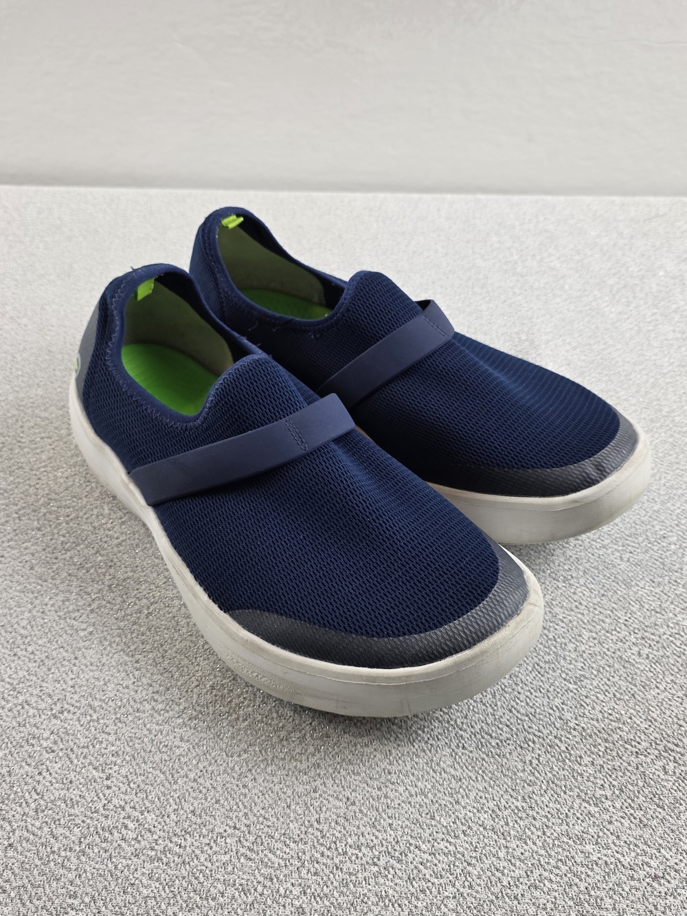 OOfos OOmg Low Shoes Slip On Navy Sneakers Unisex M9/W11
